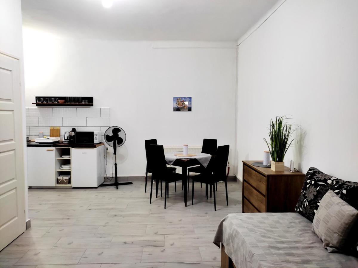 Dunapart Apartment Vác Eksteriør billede