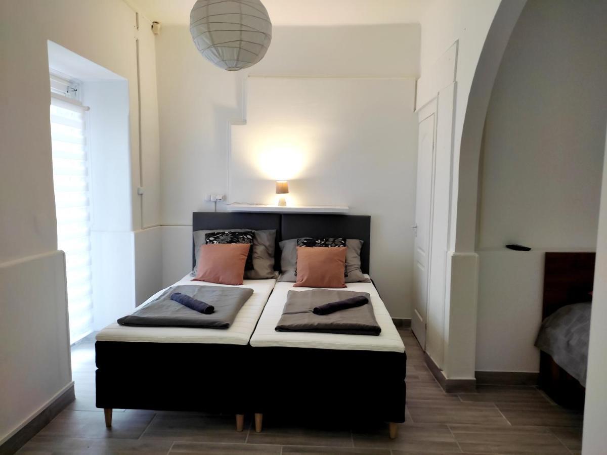 Dunapart Apartment Vác Eksteriør billede